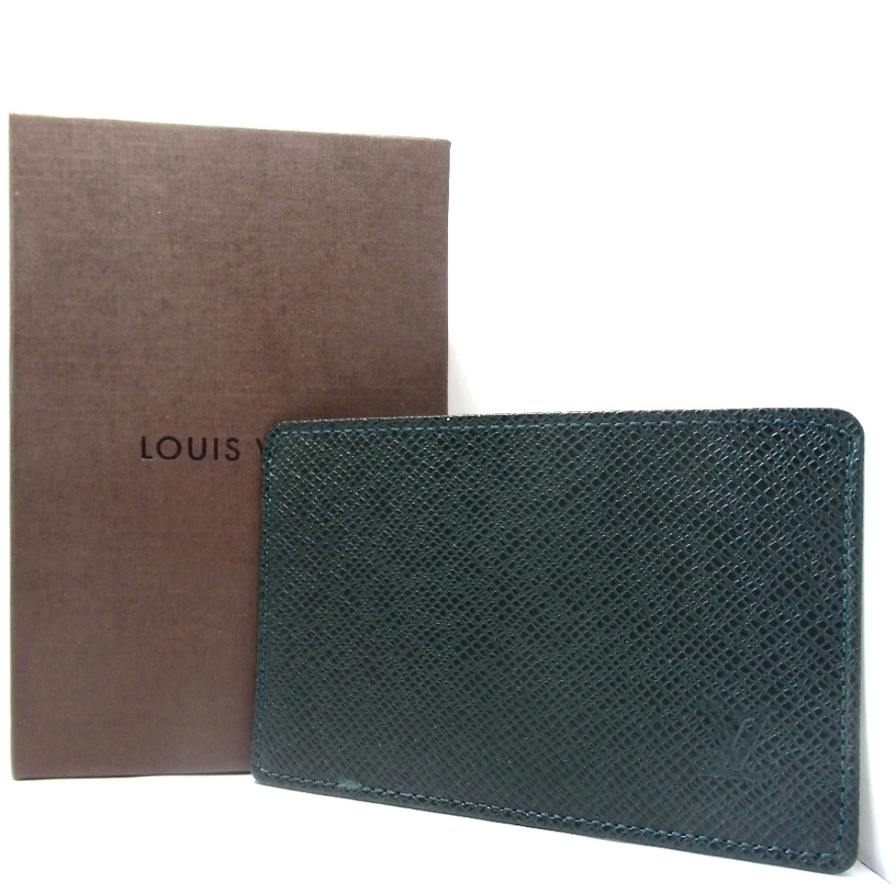 Louis Vuitton Taiga card case leather